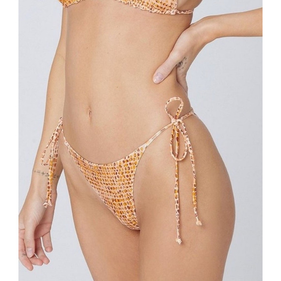 L*Space Lennox Bikini String Bottom in Wild Bunch Orange Size XS NWT - Picture 1 of 6